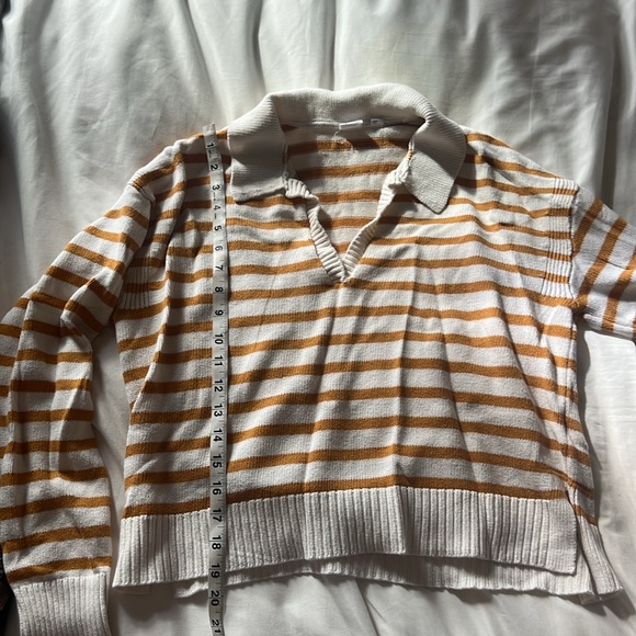 Sweater bundle! Gap/F21 - Picture 3 of 7